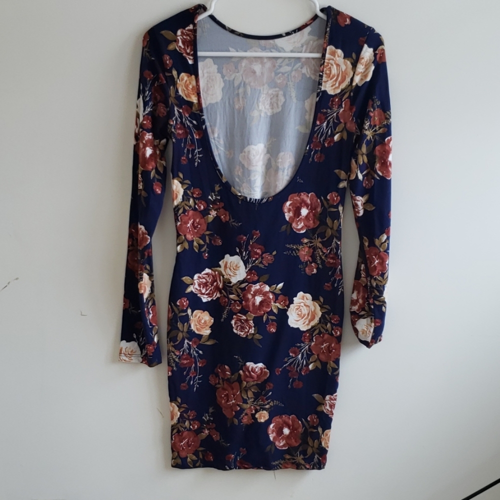 Backless Strapless Navy Floral Bodycon Dress - Picture 2 of 2